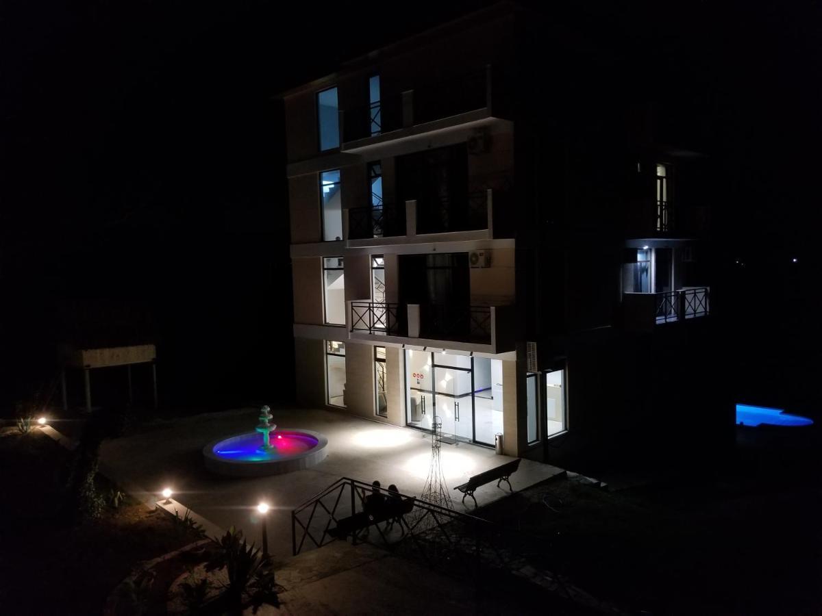 Vita Gardenia Hotel Tsqaltubo Eksteriør billede
