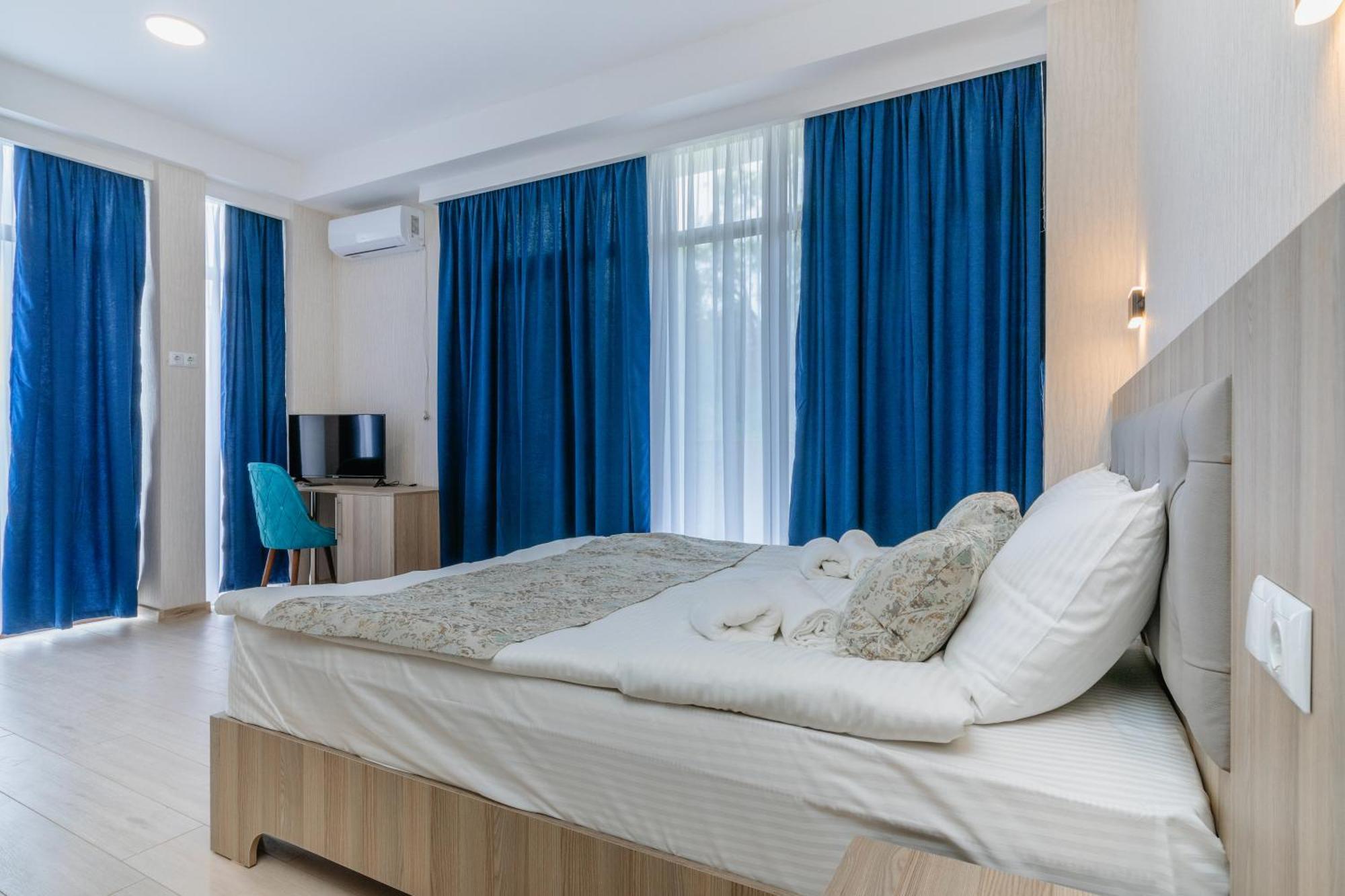 Vita Gardenia Hotel Tsqaltubo Eksteriør billede